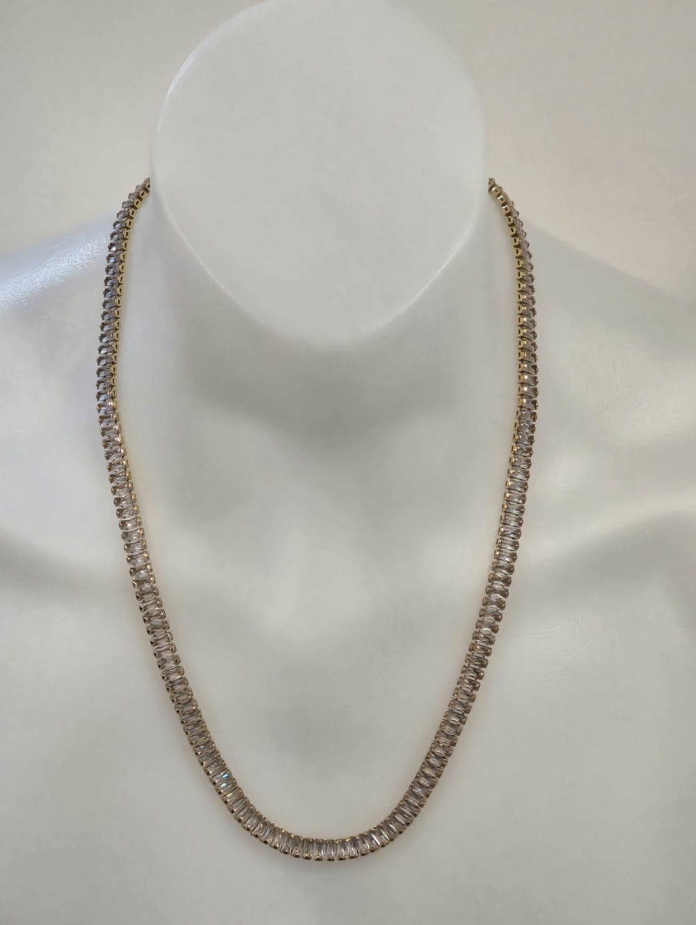 NWOT! 20inch Chain GOLD Over Copper With Vvs Cz Stones.